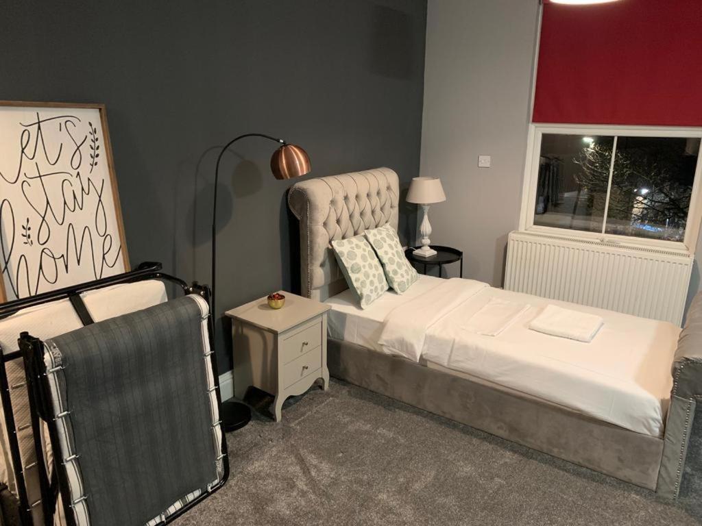 Spacious, Bright Twin Apartament *